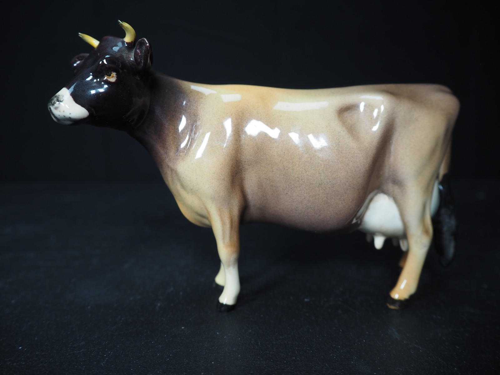 Beswick Jersey Cow Newton Tinkle 1345 Brown Gloss Model Vintage 
