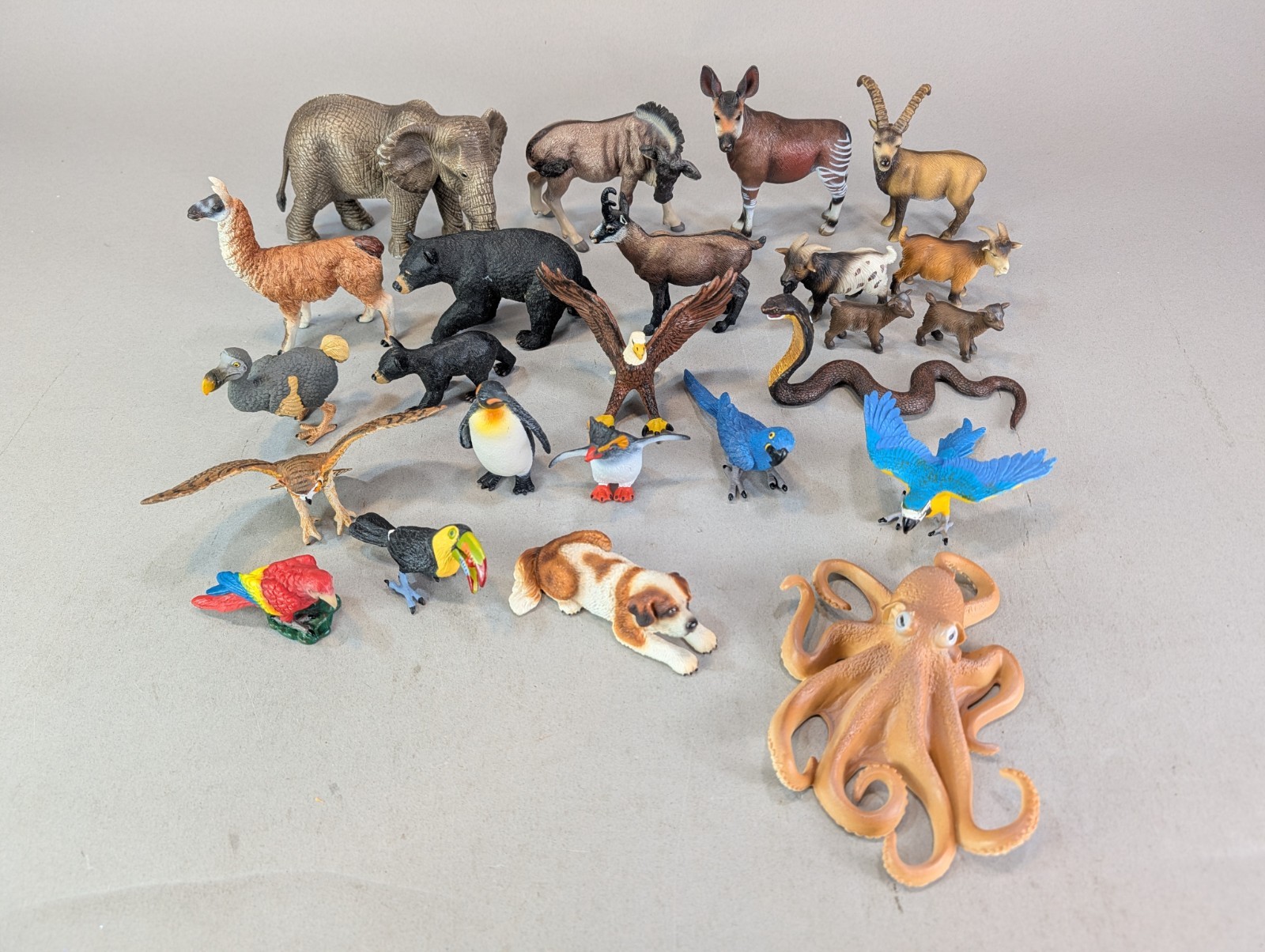 Lot of Schleich Wild Life Animals Birds Elephant Eagle Ibex Llama Bear Okapi Etc