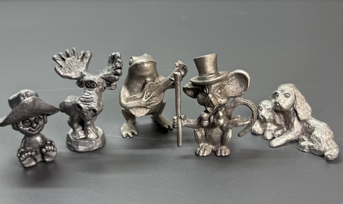 5 Vintage Pewter Figurines Michael Ricker Mouse w/Top Hat, Boy, Moose, Frog Dog
