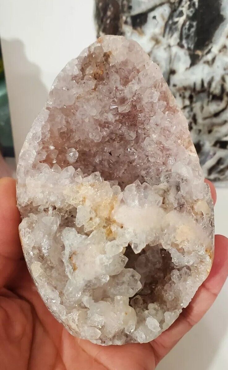Amethyst Crystal Cluster Freeform Geode Pink Meditation Stone 408g