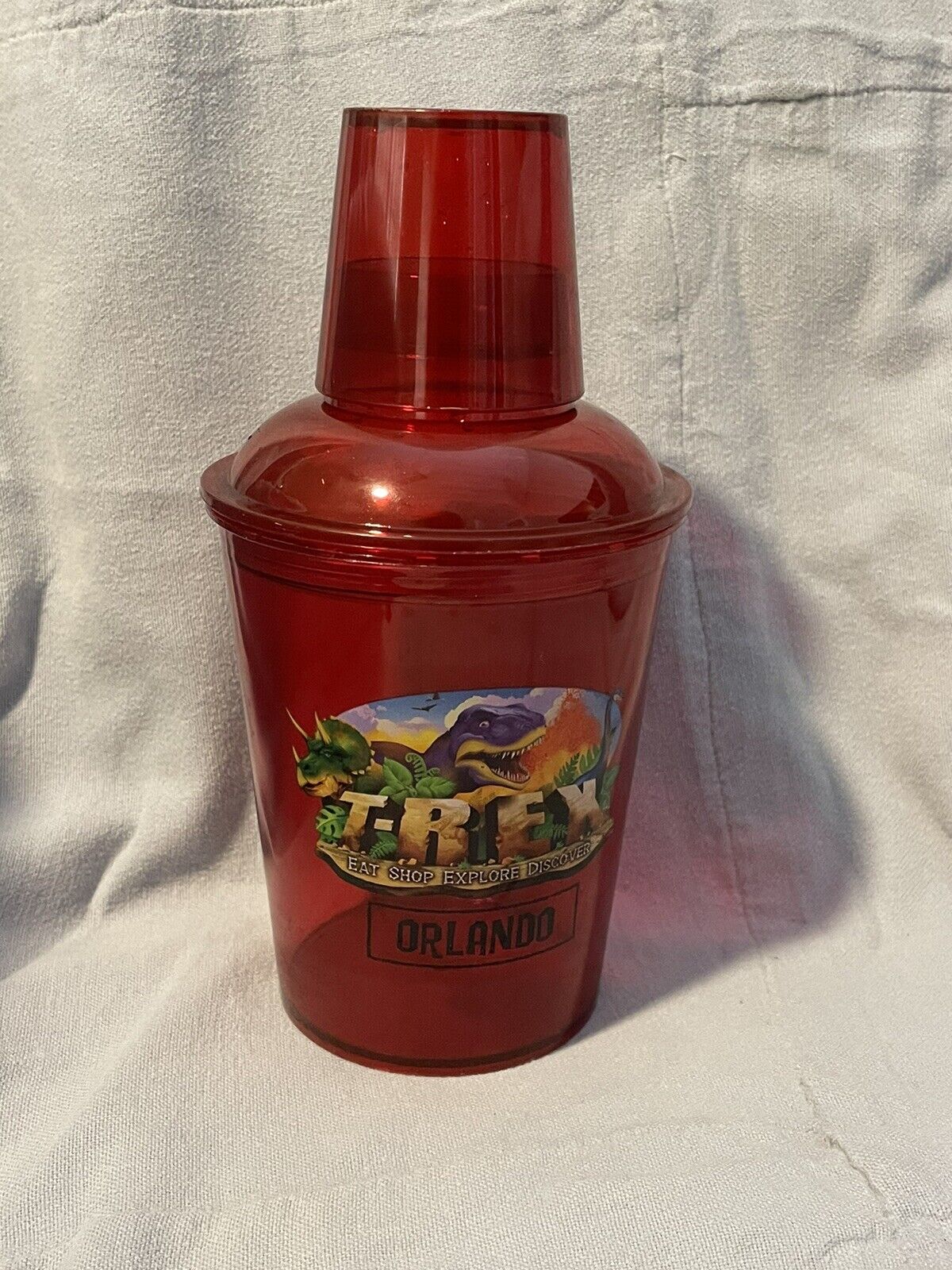 Disney Springs T-Rex Restaurant 16oz Red Plastic Cocktail Shaker Mixer Cup