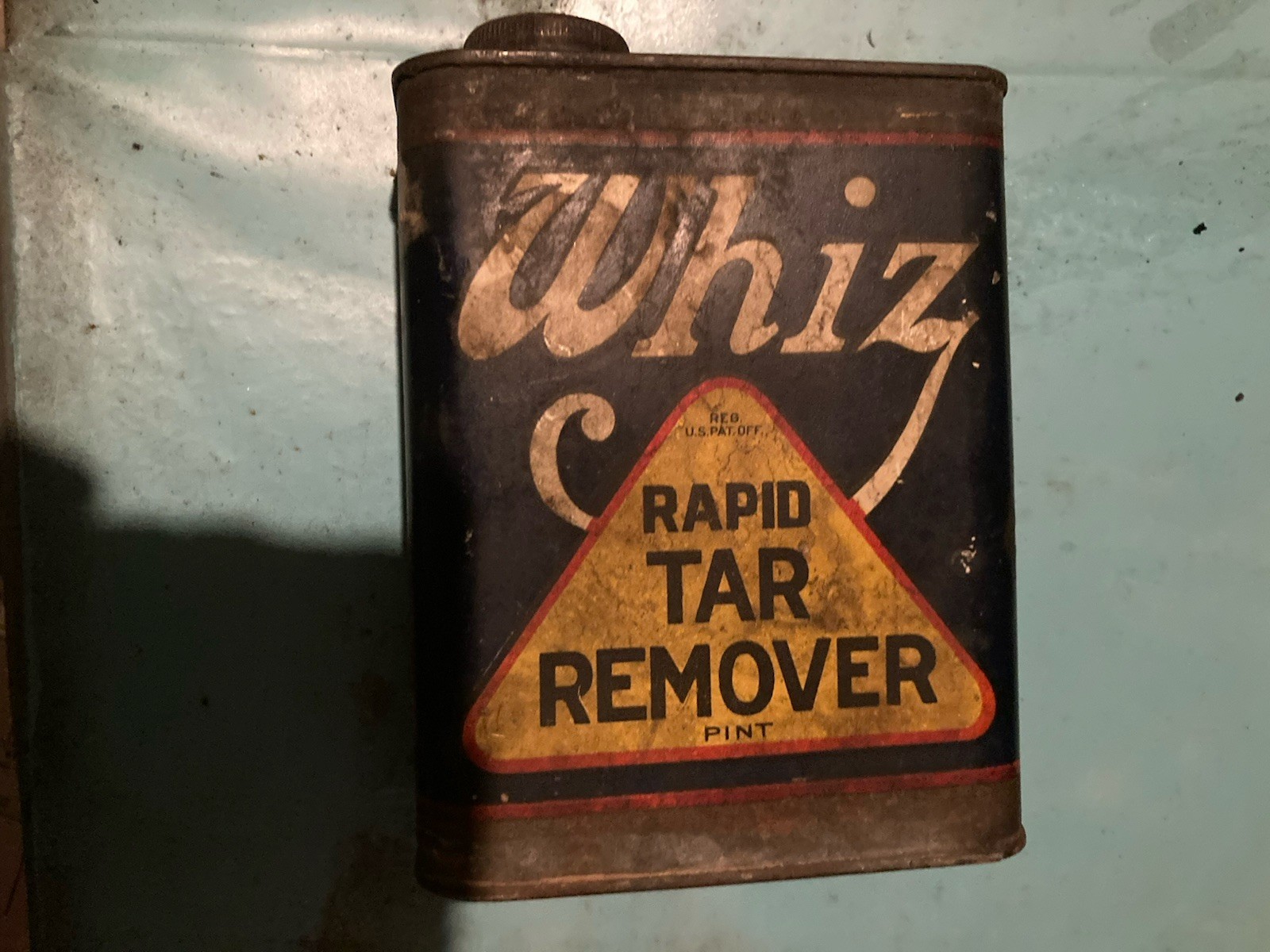 Early 1920s era WHIZ RAPID TAR REMOVER Old Tin Oil Can Early 1920s era WHIZ RAPID TAR REMOVER Old Tin Oil Can