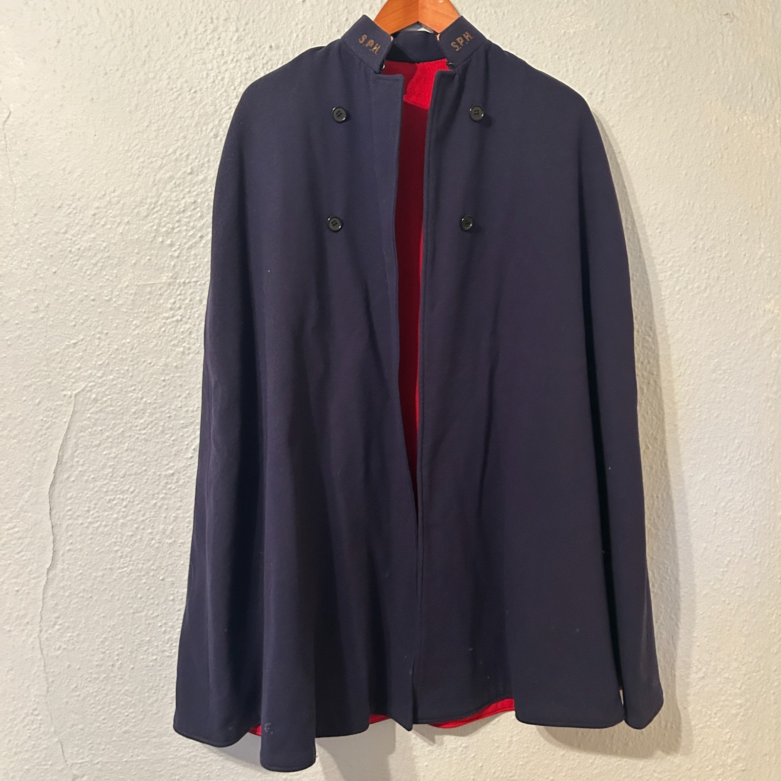 Vtg Blue Wool Nurse Nursing Cape Cloak WWII 1940’s Era Red Lining SPH Hospital Vtg Blue Wool Nurse Nursing Cape Cloak WWII 1940’s Era Red Lining SPH Hospital