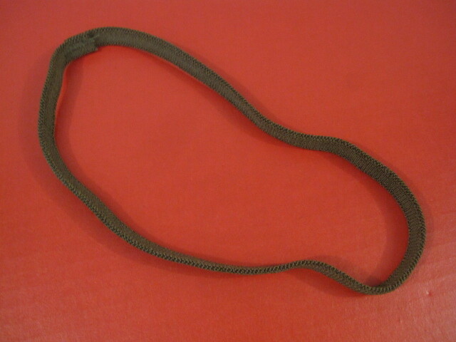 post-Vietnam US Army Steel Pot Helmet Elastic Band - NO Cat Eyes - Unissued