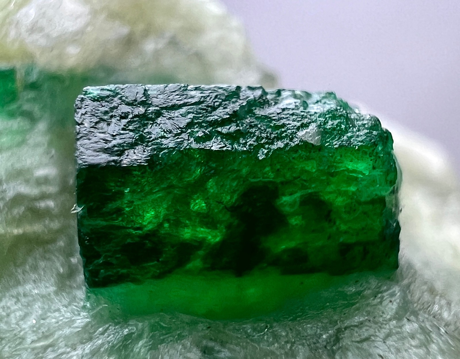 148 CT. DMG Free Highest Quality Gemmy Emerald Crystals On Matrix - Swat, PAK