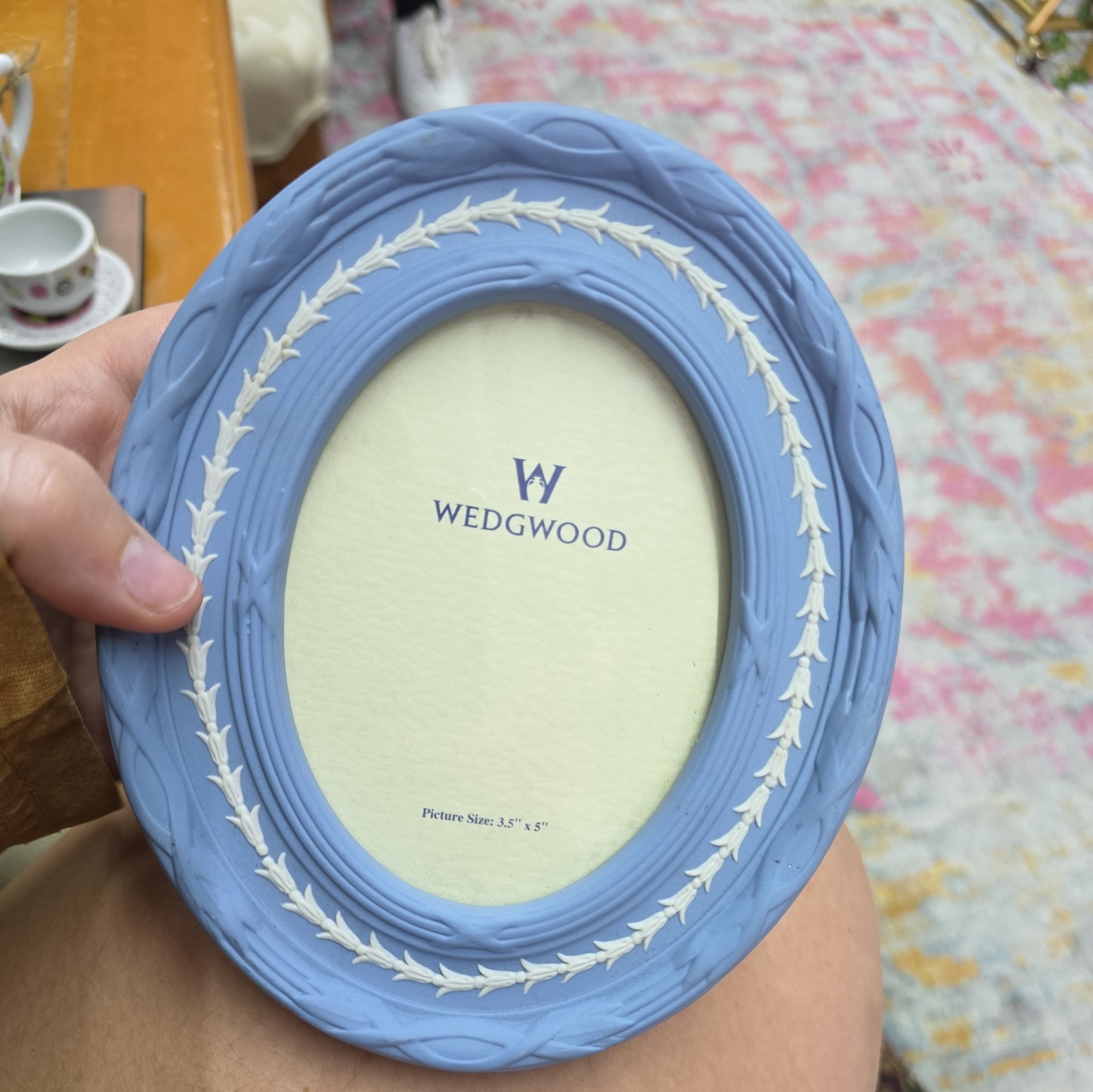 Vintage Wedgwood Jasperware Blue White Oval Picture Frame 3.5x5” England RARE