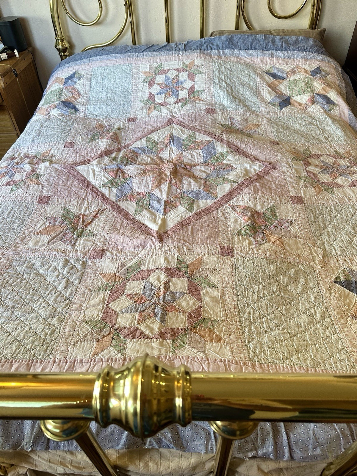 Vintage Hand Sewn Pastel Patchwork Quilt 78”X78” Large Central Star Block
