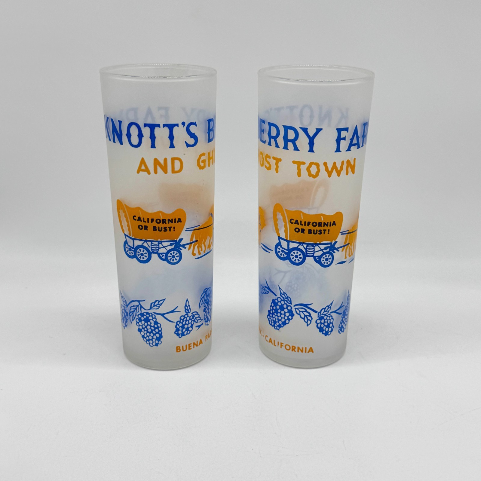 Vintage Knott\'s Berry Farm and Ghost Town Drinking Frosted Glasses x2 California