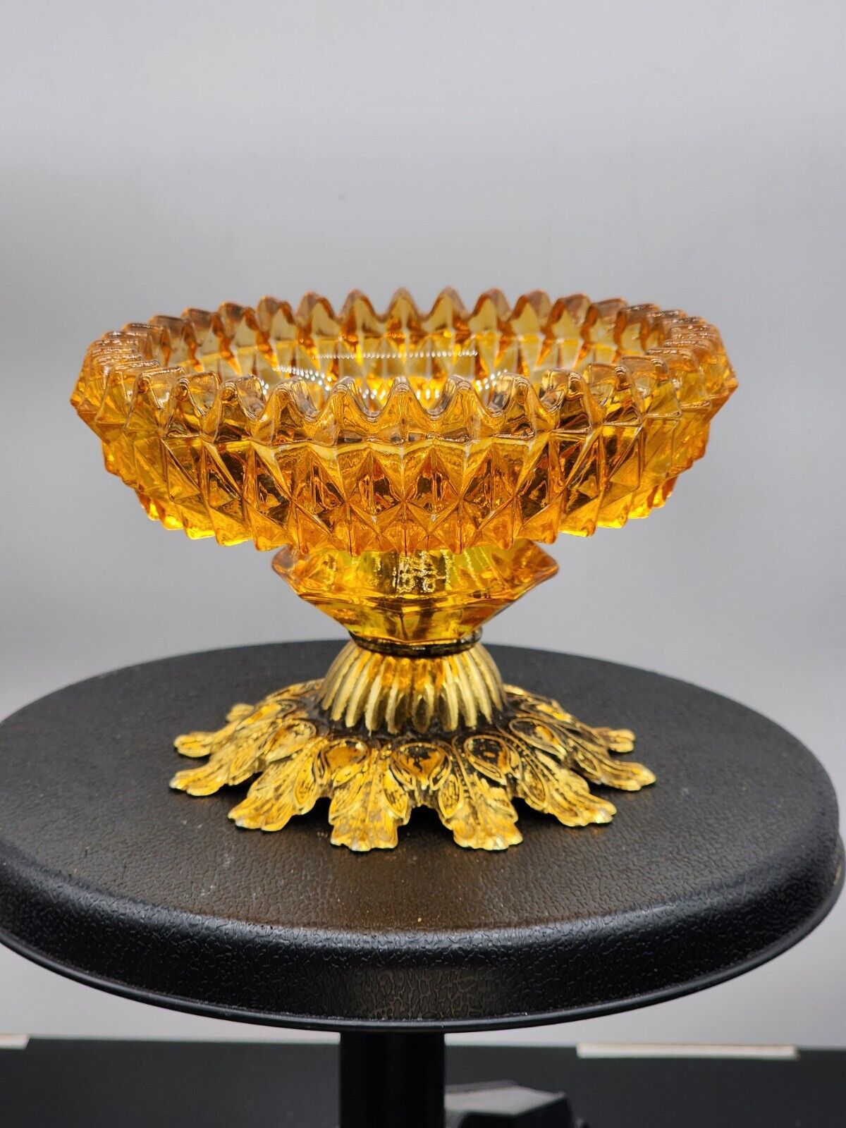 Vintage Hollywood Regency Sawtooth Cut AMBER Brass Pedestal Candy Dish Compote