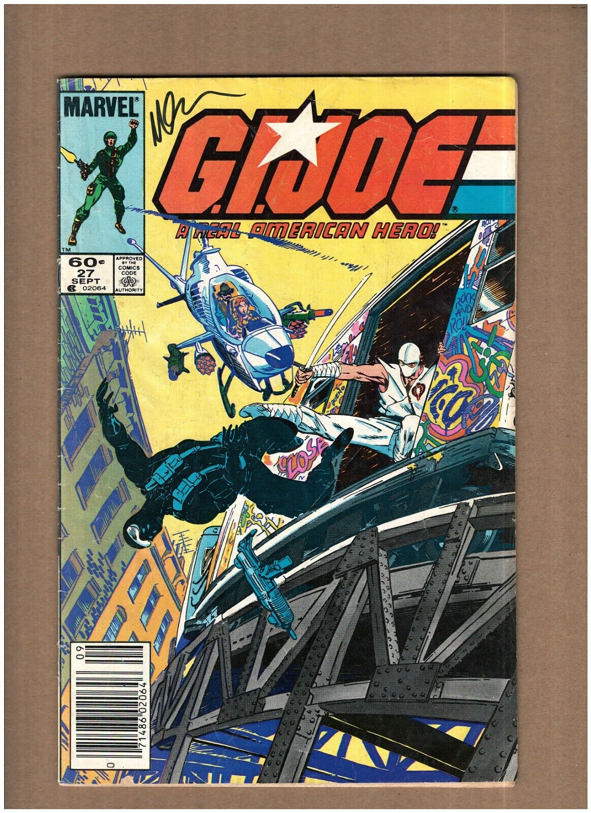 G.I. Joe ARAH #27 1st Print Marvel Comics Signed by Michale Golden VG- 3.5