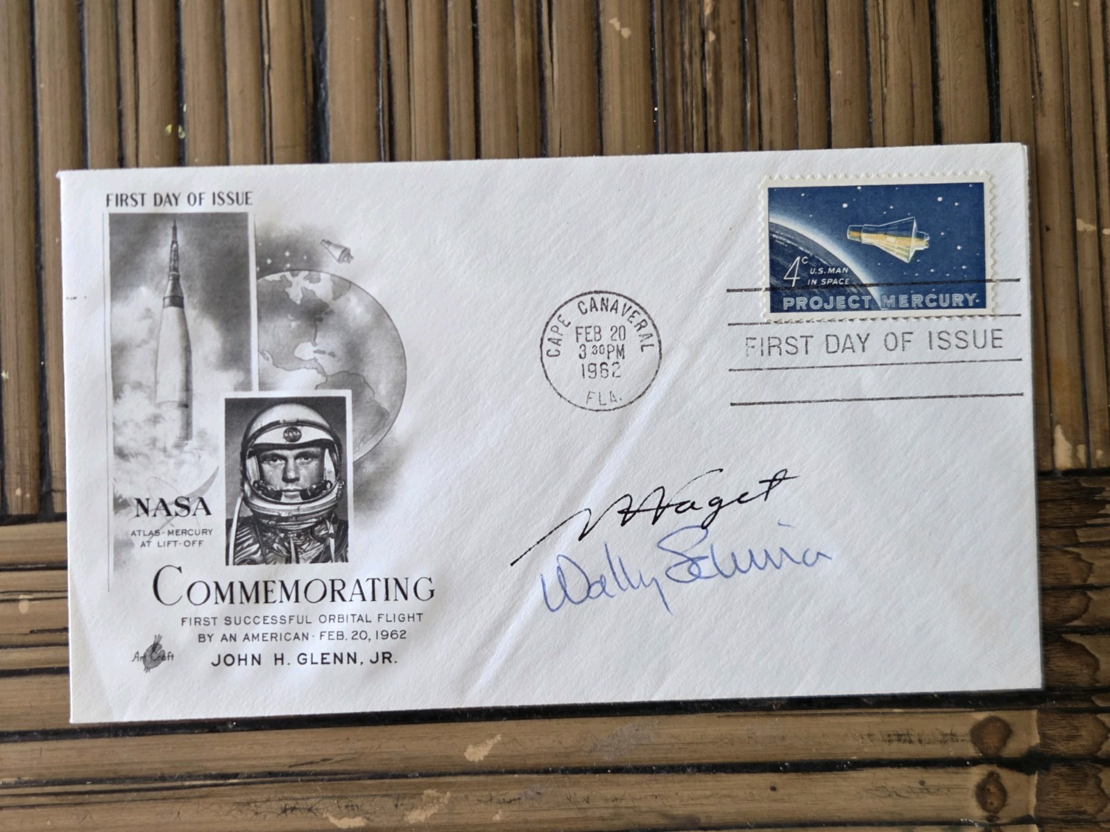 WALLY SCHIRRA NASA Mercury 7 Astronaut signed COMMEMORATIVE POSTAL COVER