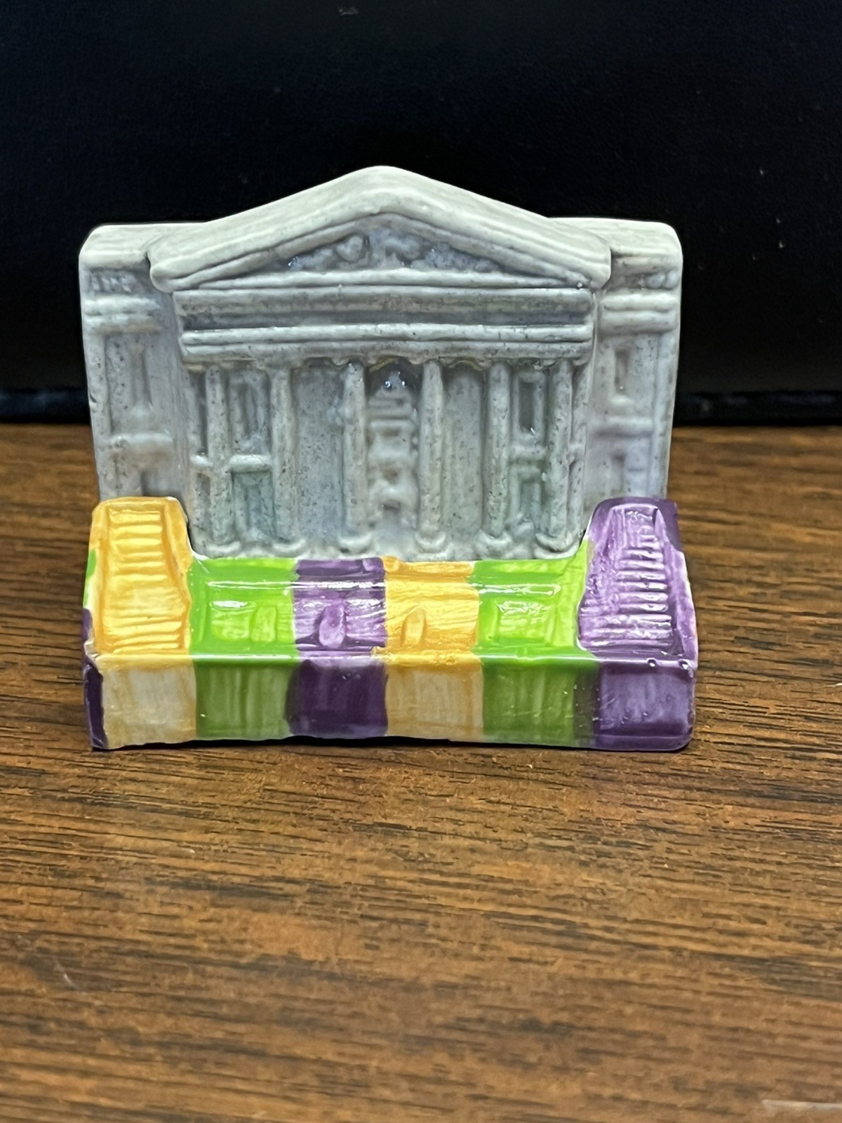 2024 Haydel\'s king cake doll PARADE STANDS Mardi Gras New Orleans Haydel’s