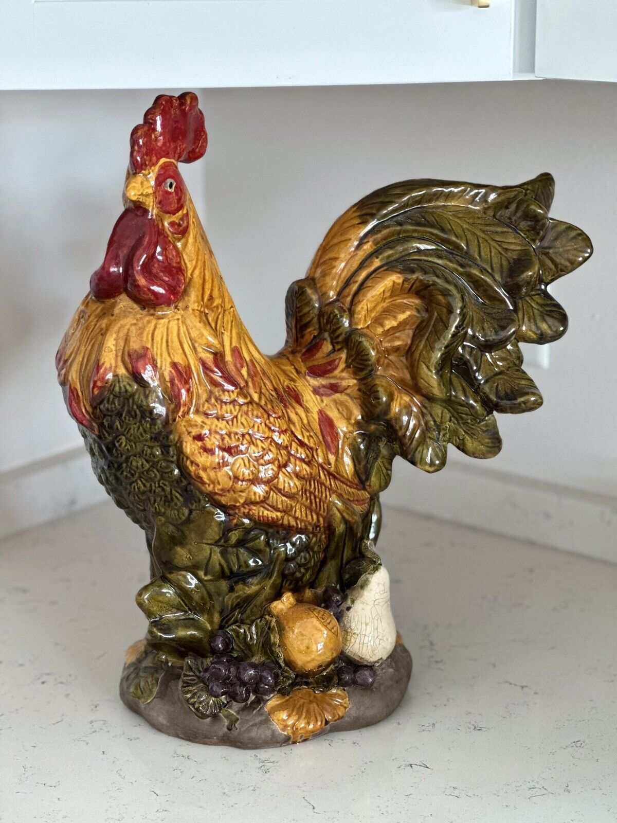 Older Tuscan Italian Ceramic Country Kitchen Butternut Red Green Rooster Statue