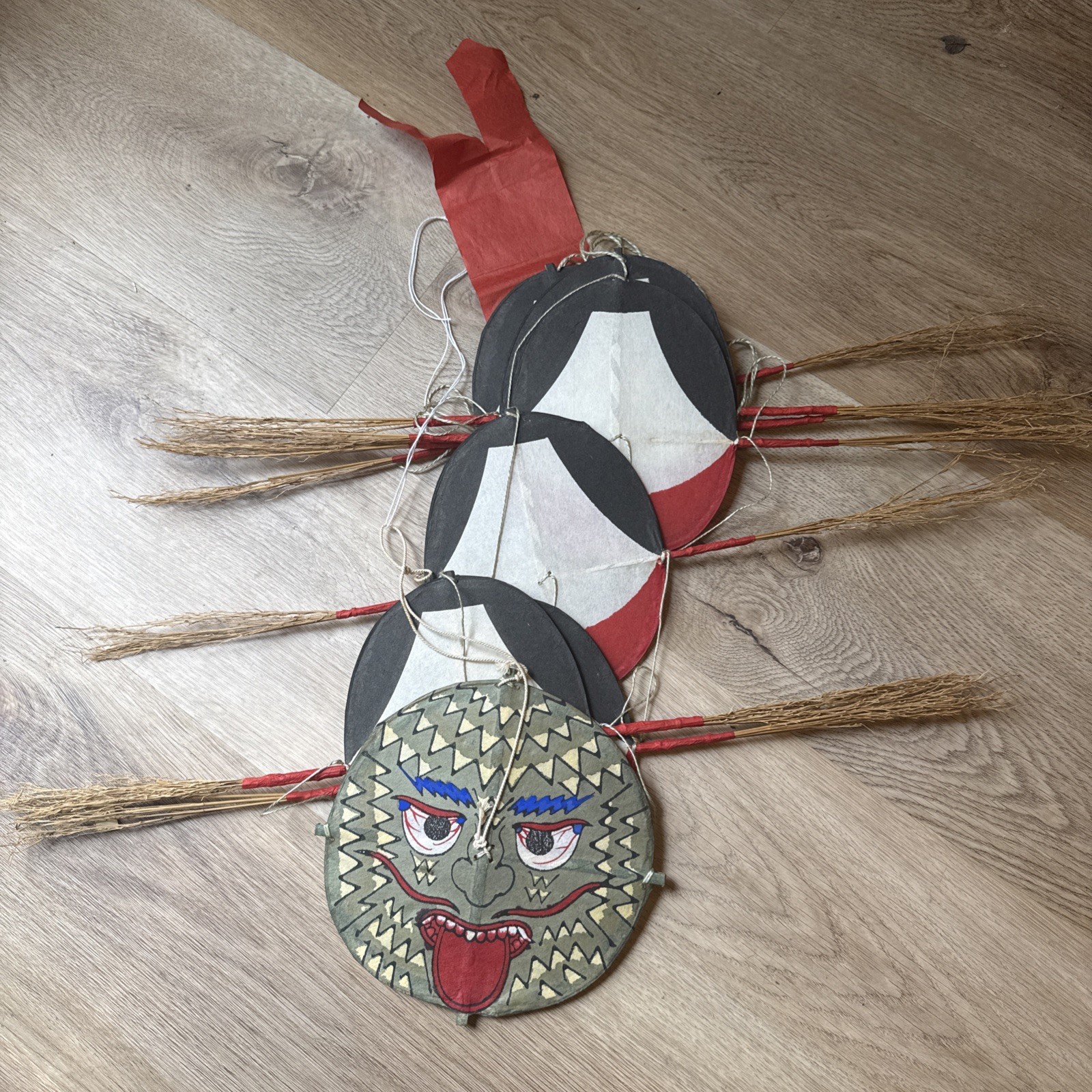 Antique 1920s-40s Japanese Mukade Dako Centipede Kite Hand Painted Fragile 