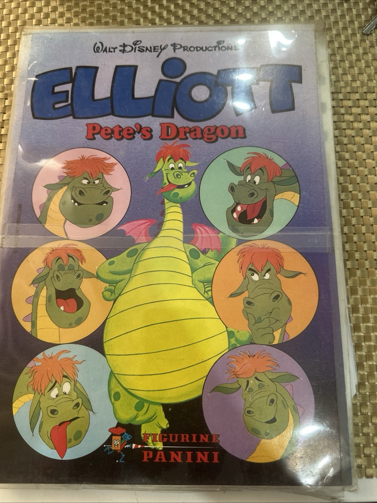 💥Rare Panini Walt Disney Elliott Pete's Dragon Complete 360 Stickers W Album 💥