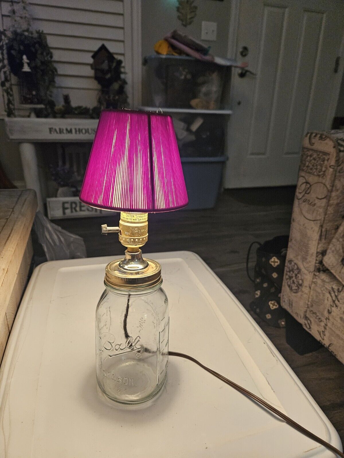 Mason Jar Lamp/ Electric W/shade