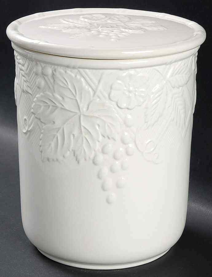 Mikasa English Countryside White Large Canister & Lid 1184541