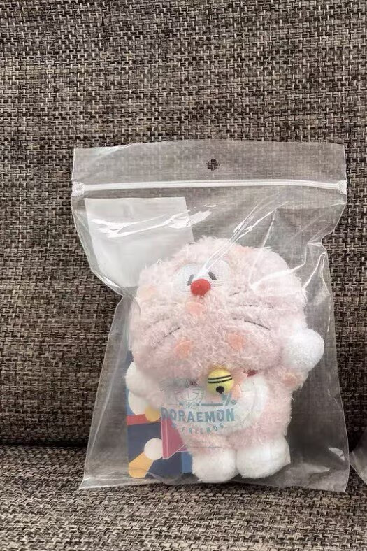 100% Doraemon & Friends Sakura Doraemon Plush Charm 100% Doraemon & Friends Sakura Doraemon Plush Charm