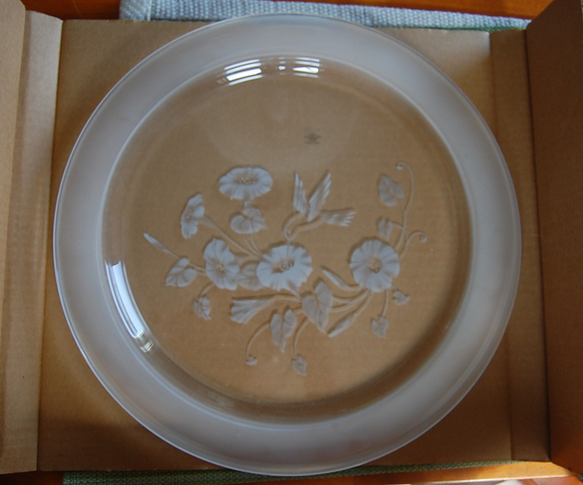 Avon Hummingbird Collection 24% Lead Crystal Etched 12 inch Dinner Plate