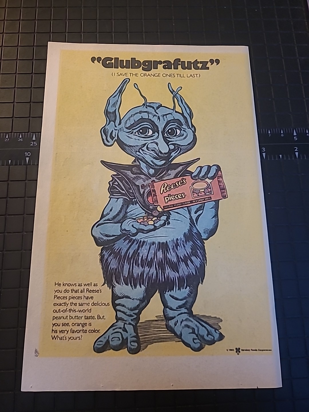 Reese\'s Pieces Candy Alien 1985 Print Ad 7x10 Great To Frame 