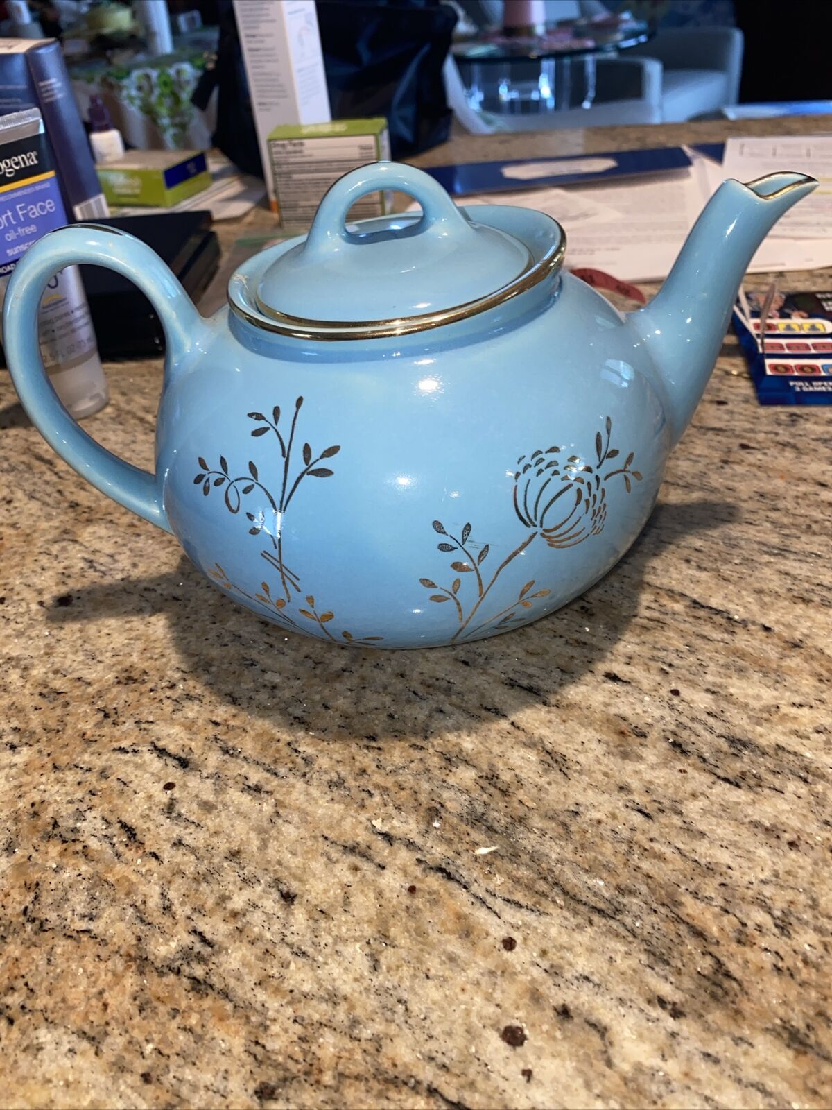 VINTAGE BLUE WITH GOLD ACCENTS MUSICAL TEAPOT 9x5