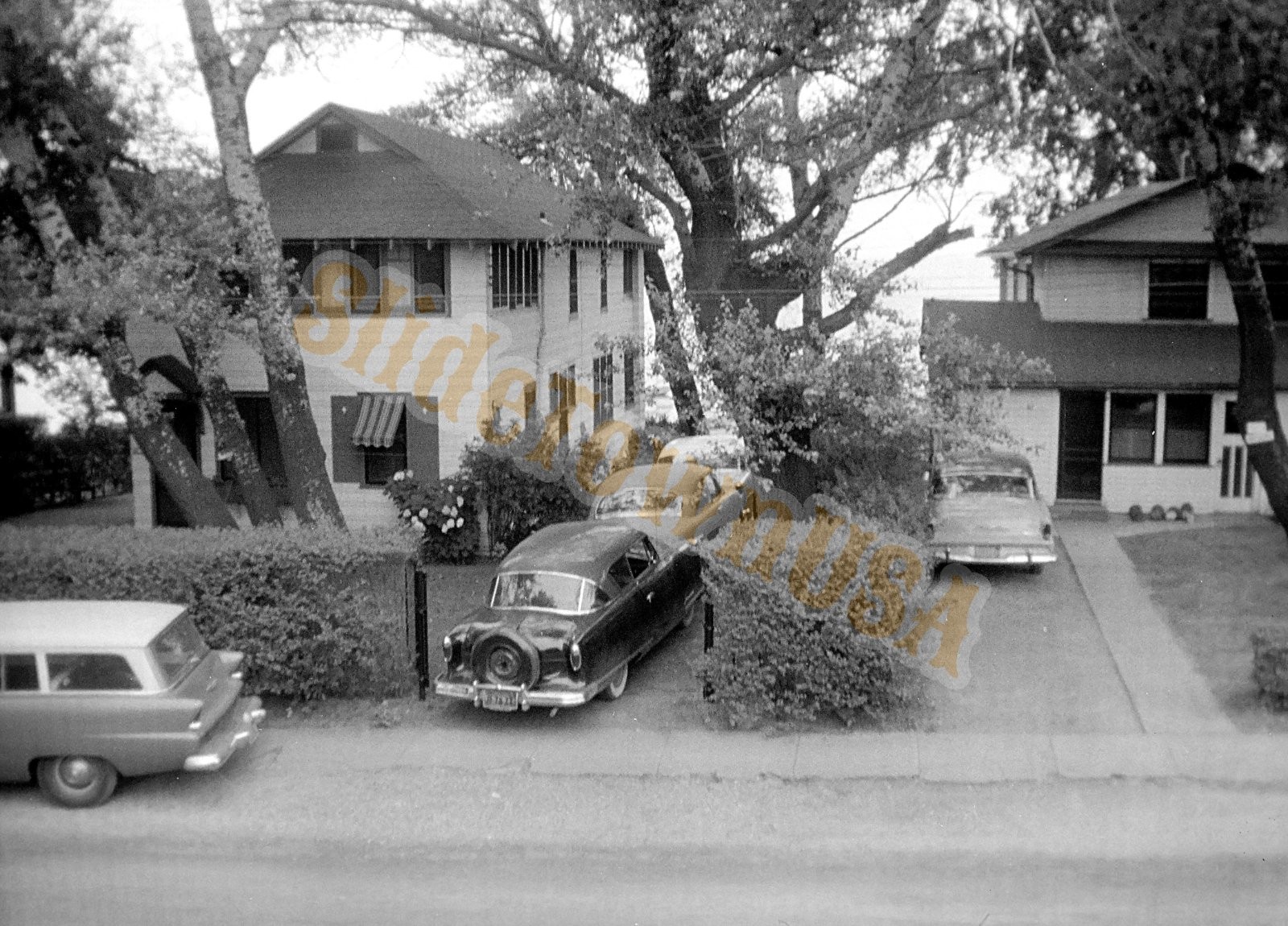 Vtg 120 B&W Negative 1950s Suburban Houses Classic Cars Station Wagon N-1562