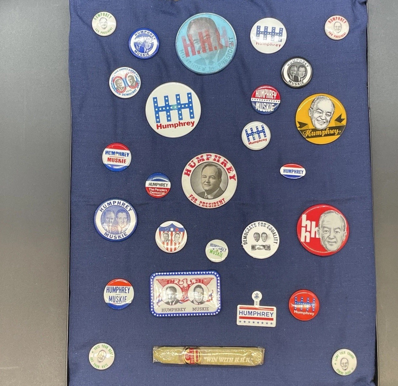 Hubert H Humphrey Pin Collection 1968 US Presidential Campaign 27 Pcs Glass Case