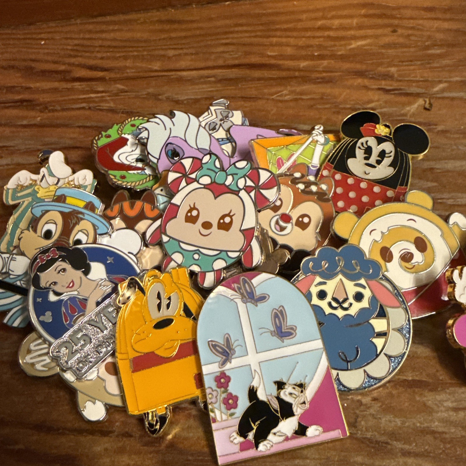 10 Random Authentic Disney Trading Pins. No scrappers. No Fake Pins.