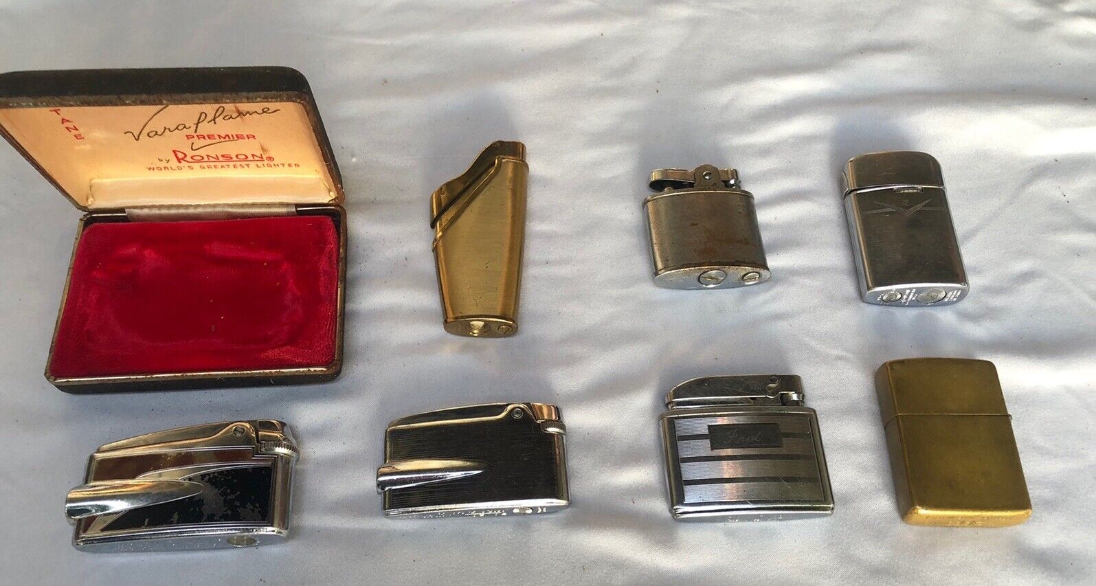 Valuable Vintage Lighters Crown Harp, Consul, Ronson, Zippo