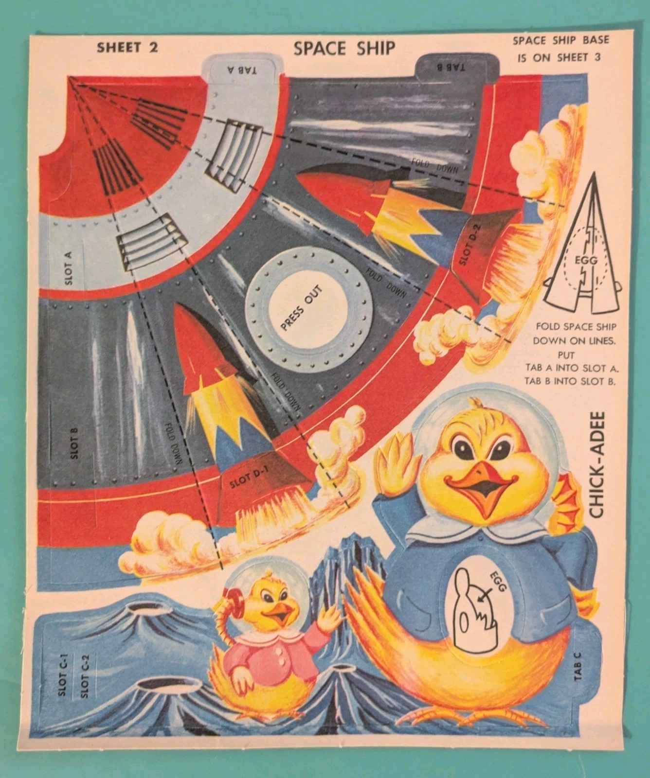 Vintage Paas Easter Egg Holders Ephemera NOS Kitschy 60\'s Chick-Adee Space Ship