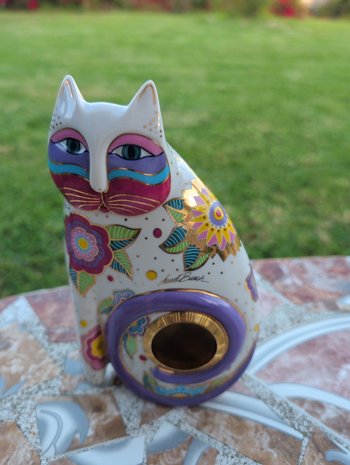 7 Inch Tall Laurel Burch Ceramic Cat Missing the Clock 1996 Made In  Malaysia 