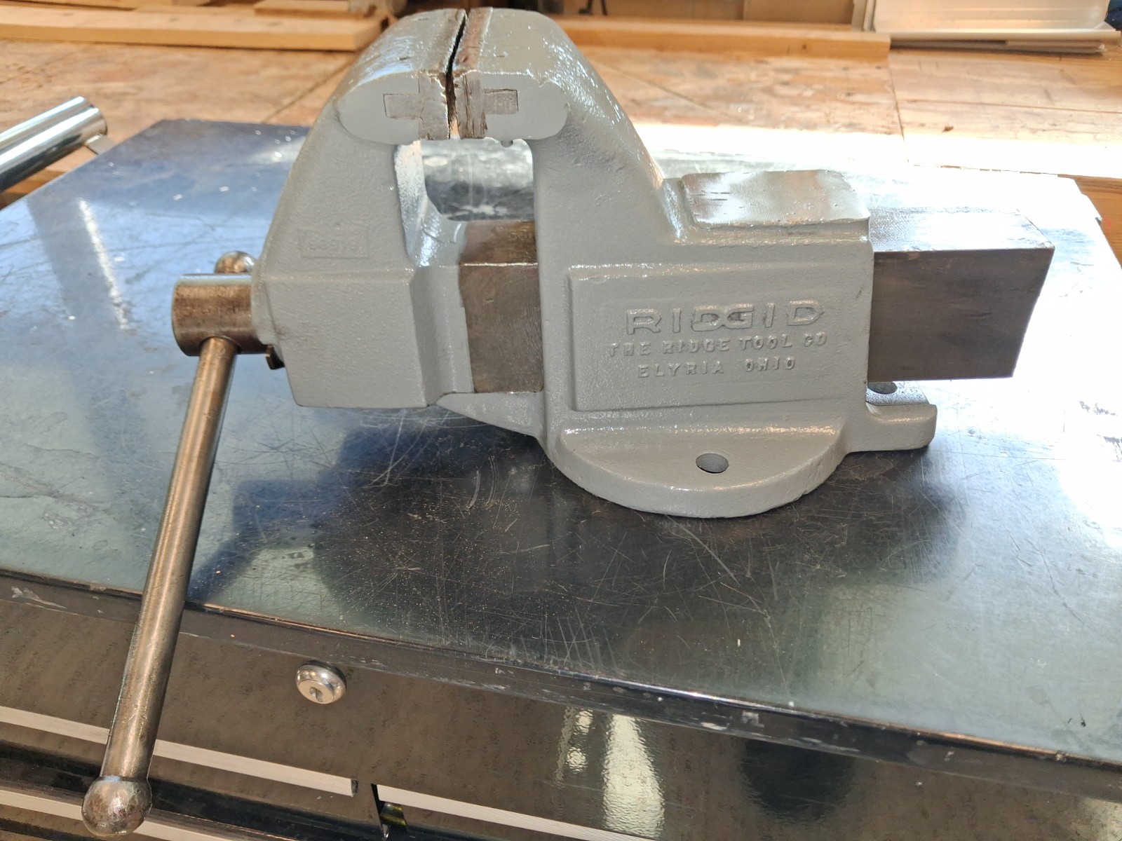 Vintage Ridgid Columbian Fixed Base 3.5” Vise Anvil Machinest Wilton bullet 