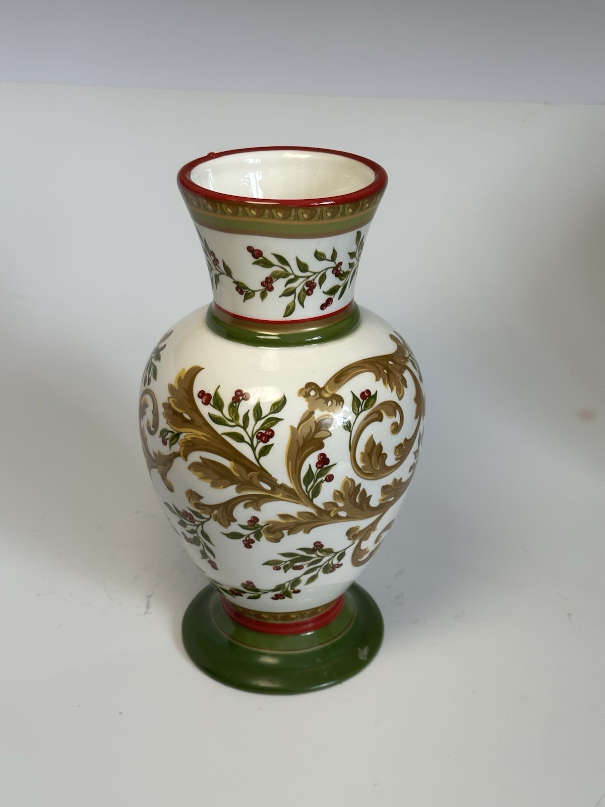 LAURA ASHLEY HOME Floral Porcelain Vase 9.0 “ (220mm ) X Approx 3.5”. Dia  Base