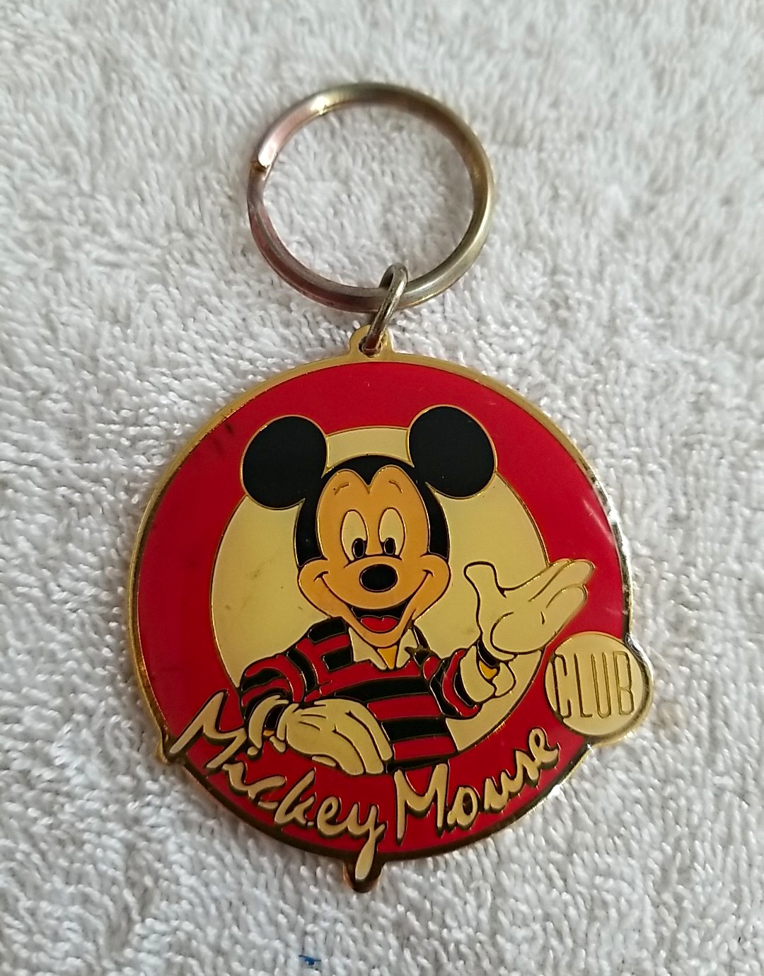 Disney Mickey Mouse Club Metal Keychain w/ Key Ring ©Disney 