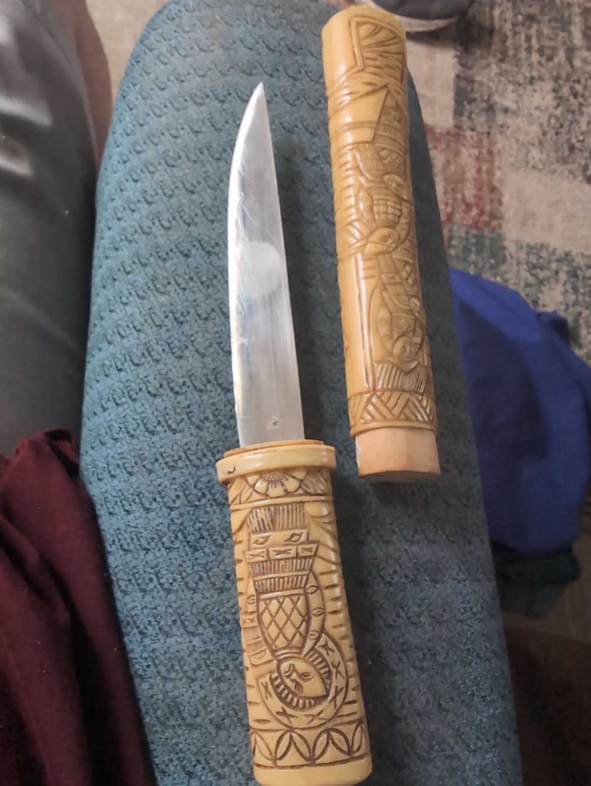 VINTAGE DEPOSE ASIAN? CELLULOID LETTER OPENER 8\