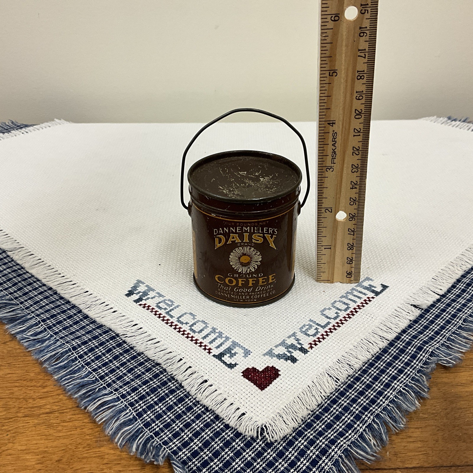 Vintage Dannemiller Daisy Coffee Tin W/Lid And Handle Salesman Sample New York