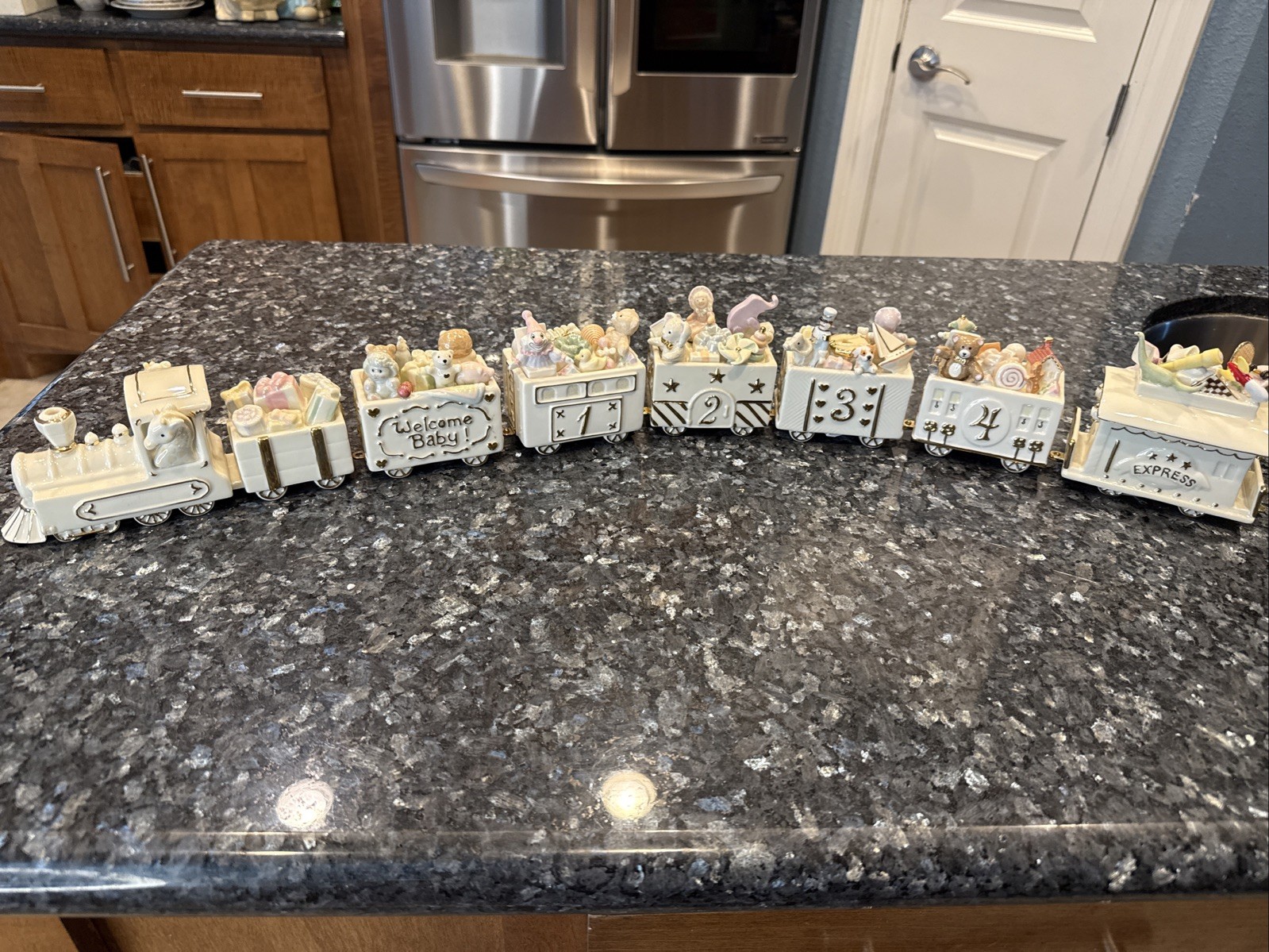 LENOX 7 pc Happy Birthday Express Train Ivory Fine China 24k Gold Hand Painted