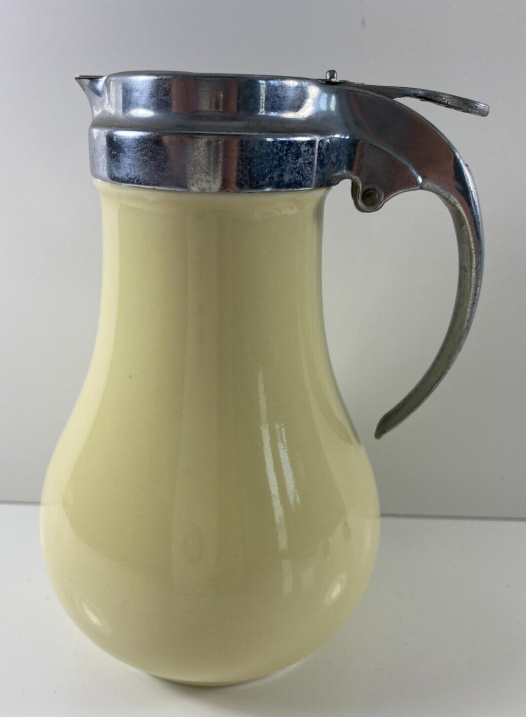 Vintage DripCut Heatproof La Cal Glazed Ivory Pottery Syrup 13 oz Dispenser RARE