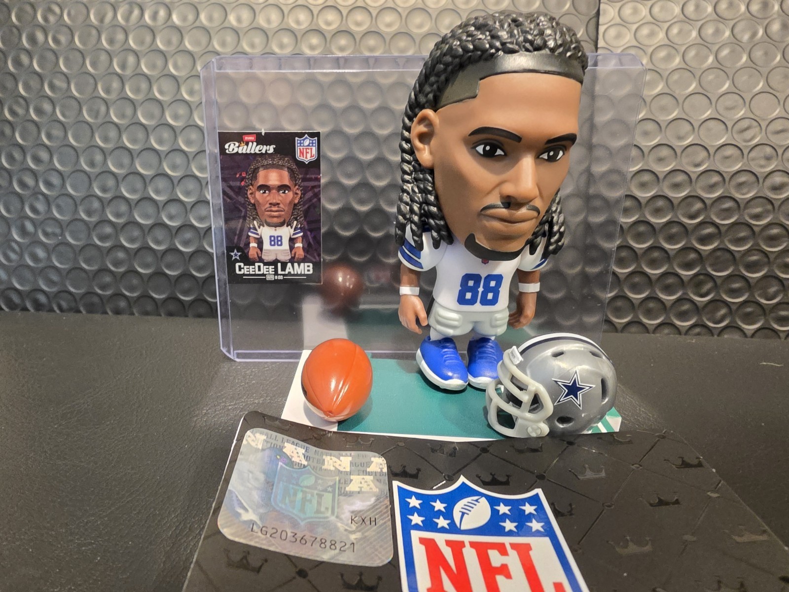 ZURU Ballers NFL Series 1 - CeeDee Lamb #88 Dallas Cowboys