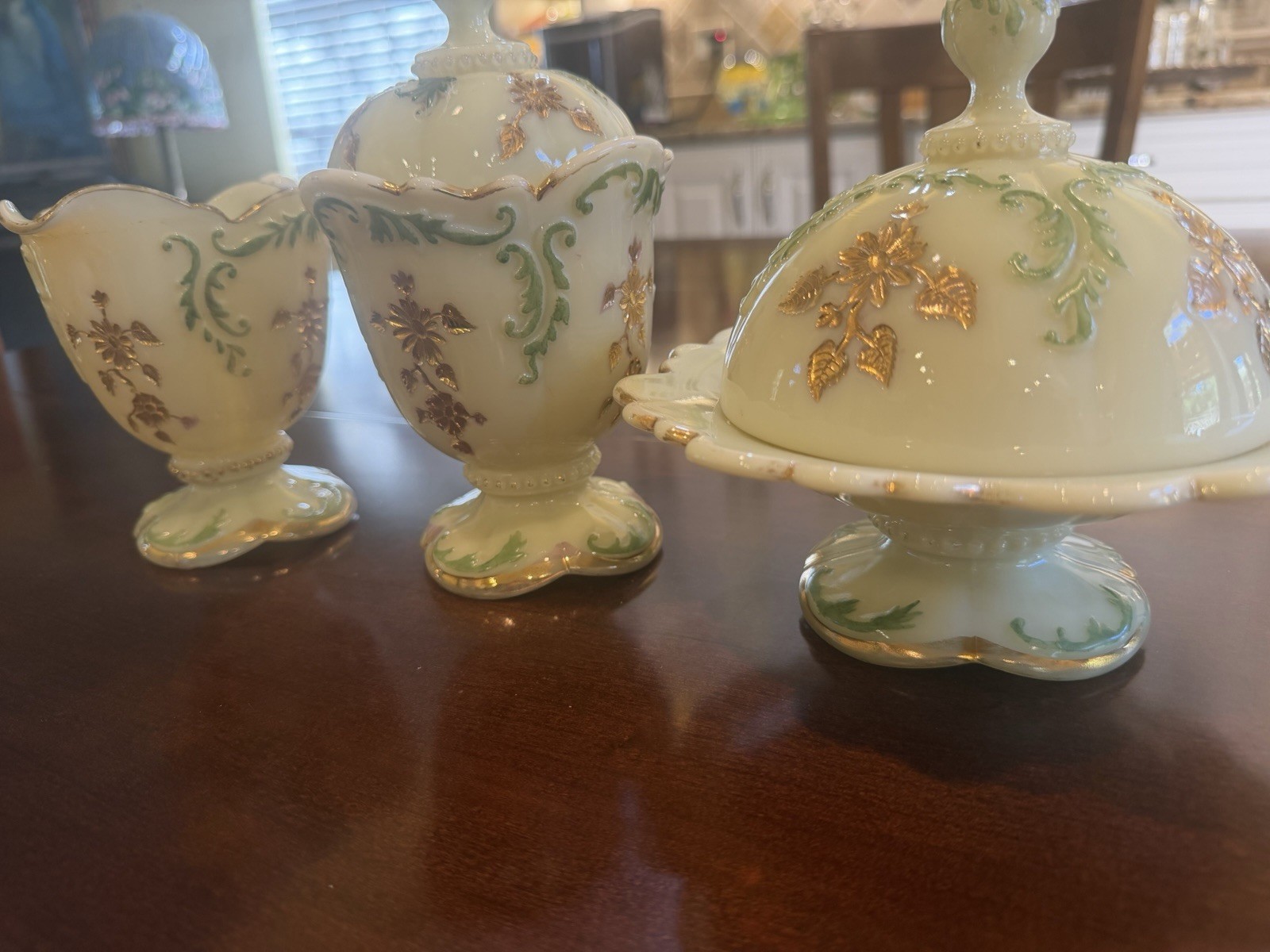 VINTAGE NORTHWOOD INTAGLIO GOLD TRIM Uranium Glow 