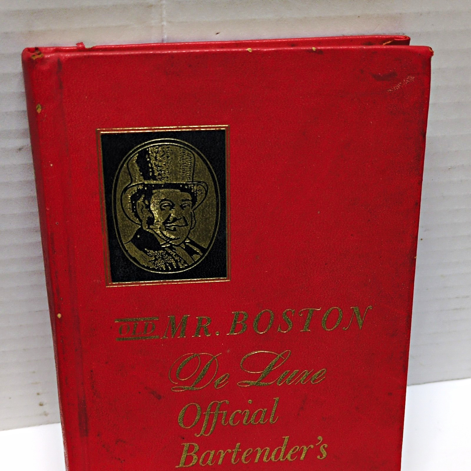 Old Mr. Boston De Luxe Official Bartender’s Guide Hardcover Red Book