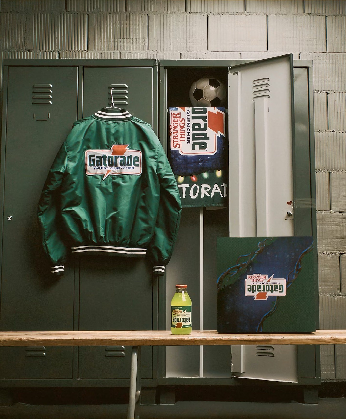 Stranger Things X Gatorade LE Upside Down Capsule (XXL) Ready to Ship 2XL