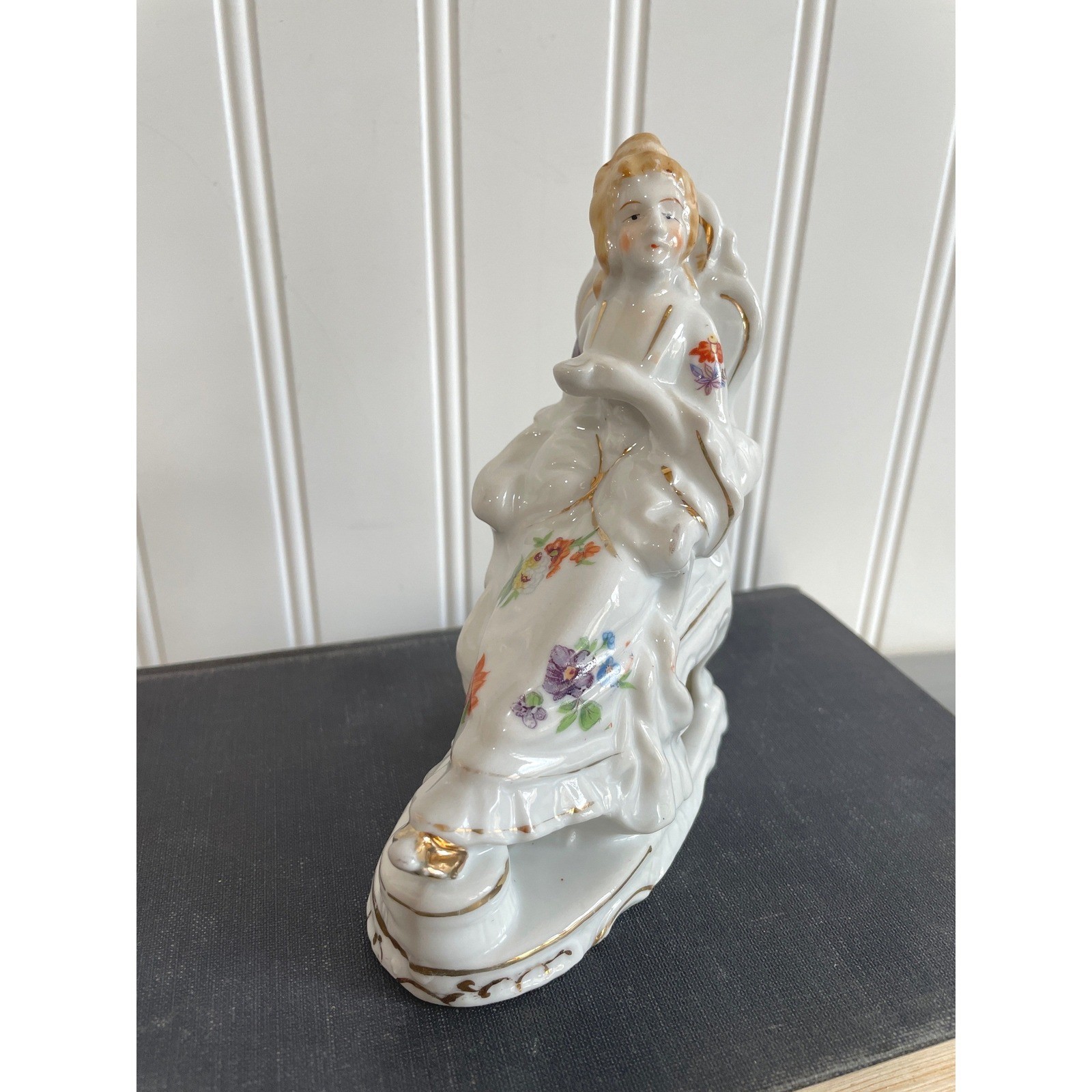 Vtg Hand Painted Porcelain Figurine Seated Victorian Lady Made in Japan 4.75\ Vtg Hand Painted Porcelain Figurine Seated Victorian Lady Made in Japan 4.75\