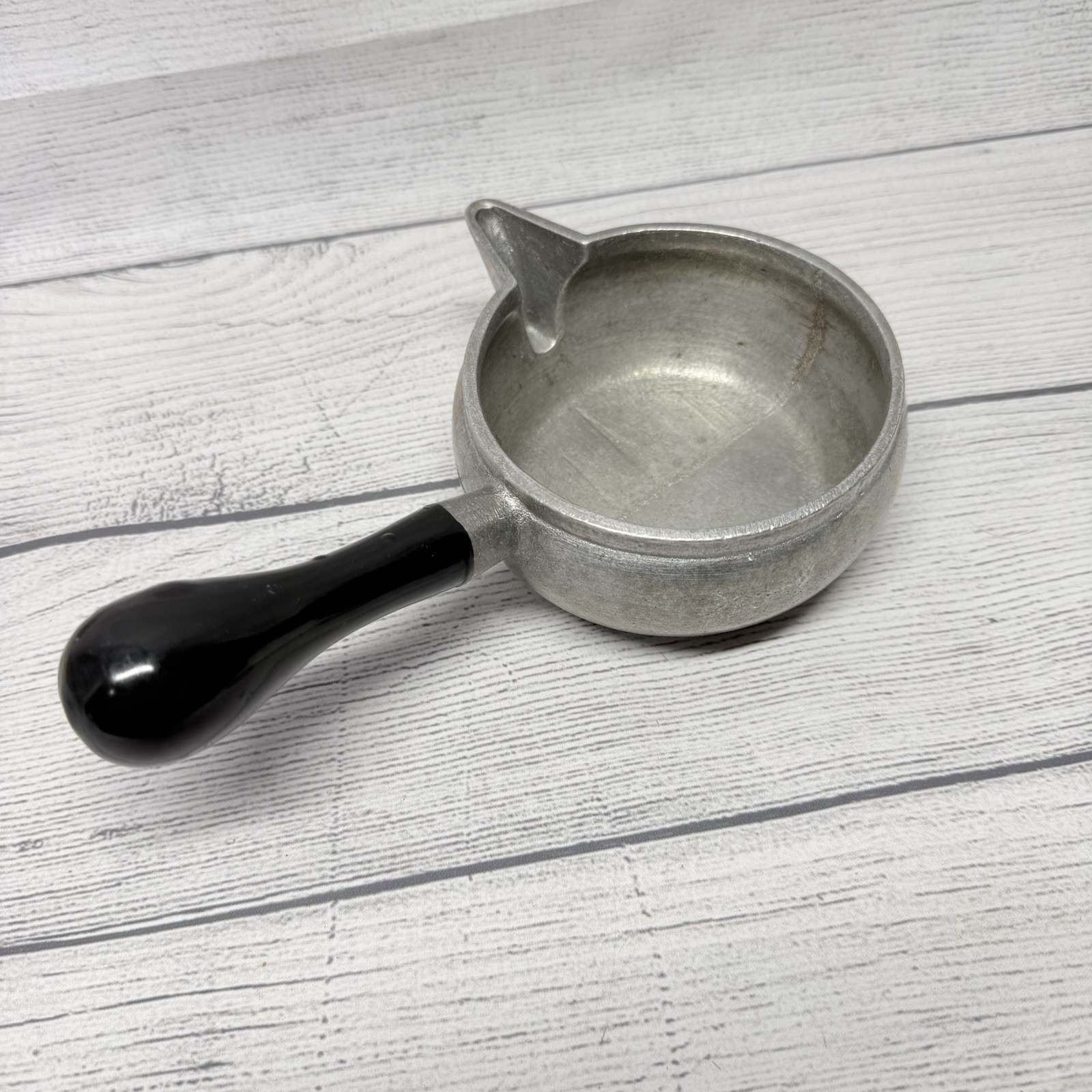 Vintage RPW USA Wilton Pewter Pot Soup Bowl Black Handle