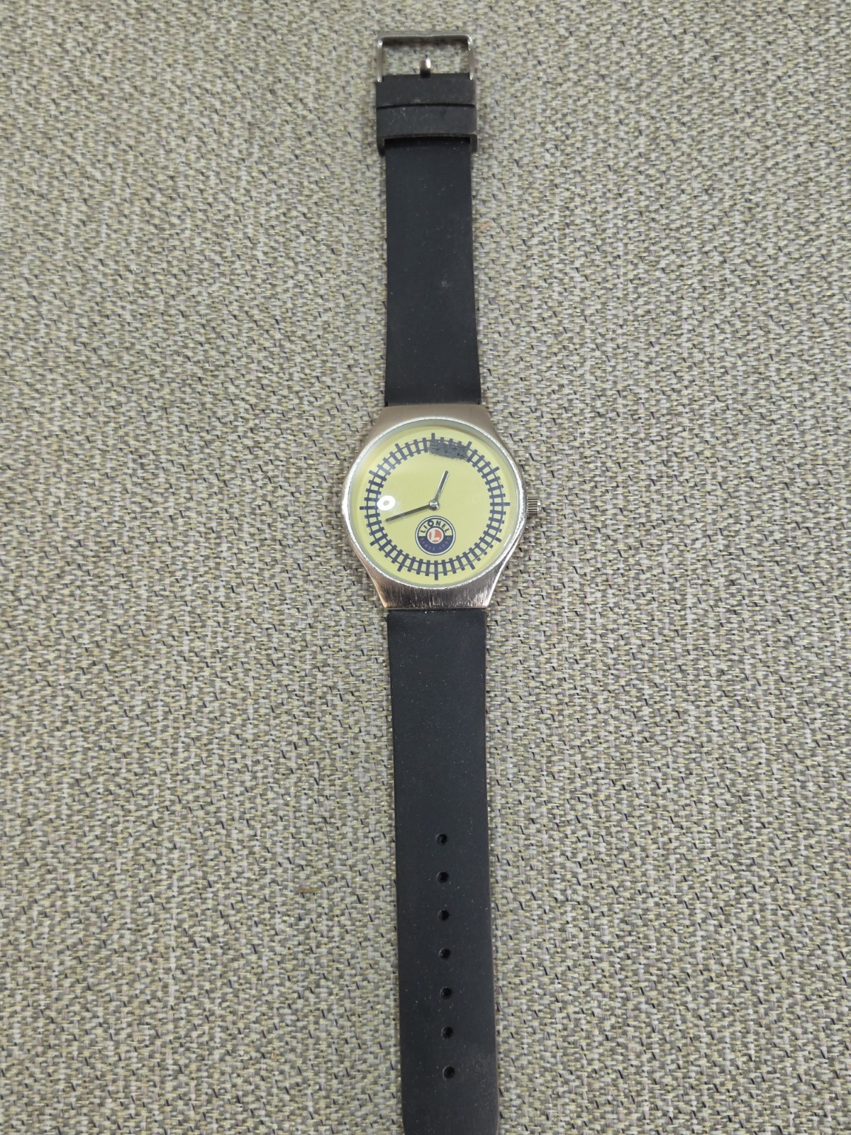 Vintage LIONEL TRAIN Watch Black Rubber Band