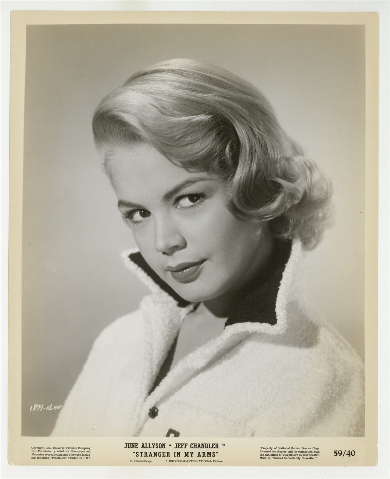Sandra Dee 1959 Original Glamour Portrait Photo 8x10 Naughty Grin J10699