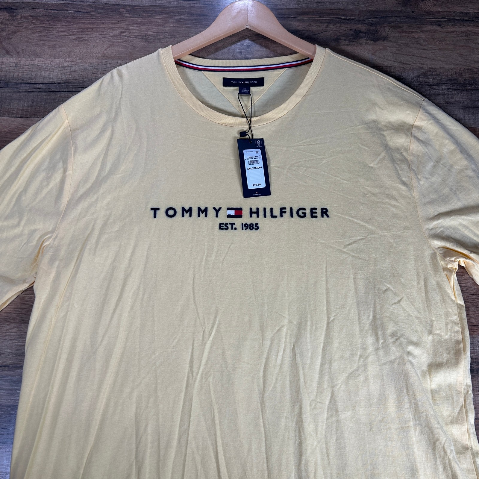 Tommy Hilfiger Mens XXL Cream Beige Embroidered Logo T Shirt Short Sleeve NWT