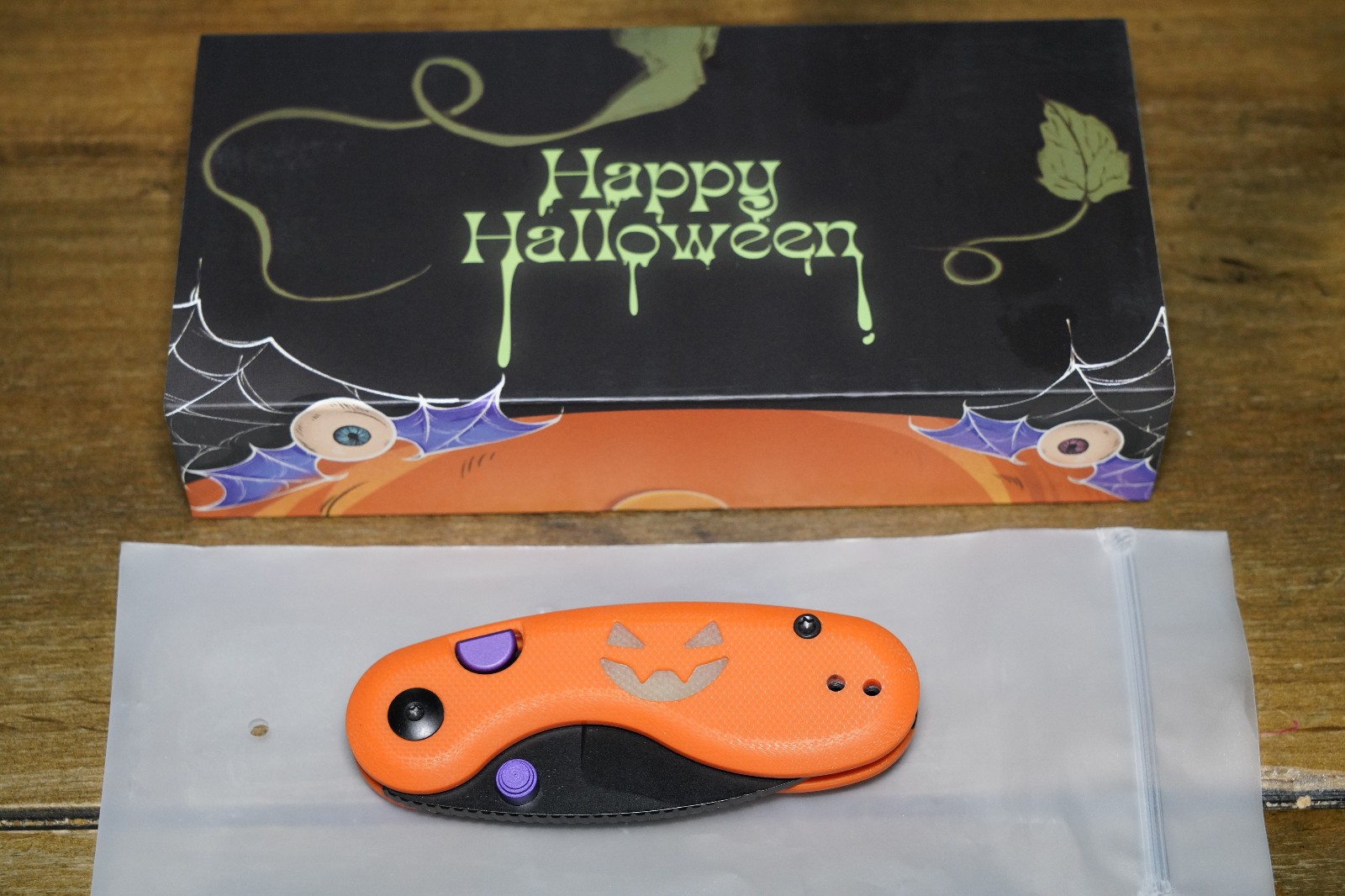 New Kizer Microbe Halloween Folding Knife 2.19 in Orange/Green GID G10 14C28N
