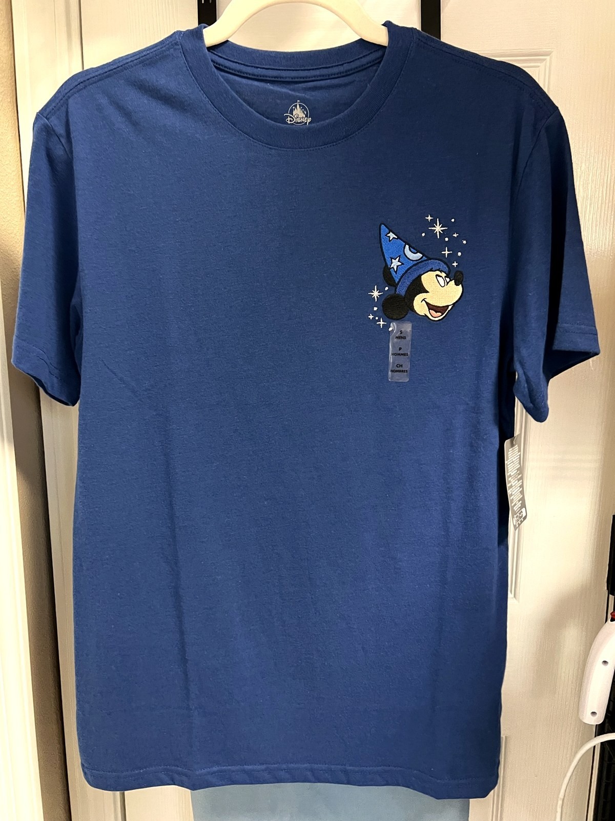 Disney Parks Sorcerer Mickey Embroidered Chest T-Shirt Navy Blue Men\'s S NWT
