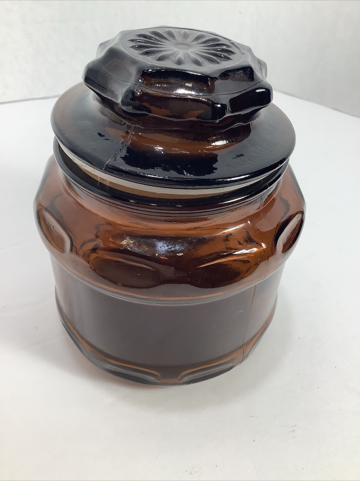 Short Brown Glass Apothecary Jar & Lid~4”x3.5”